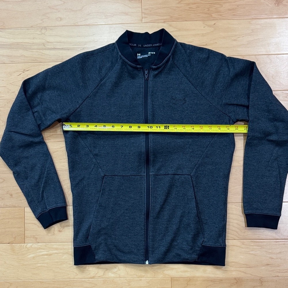 Under Armour Men's Dark Gray Zip Up Sweatshirt